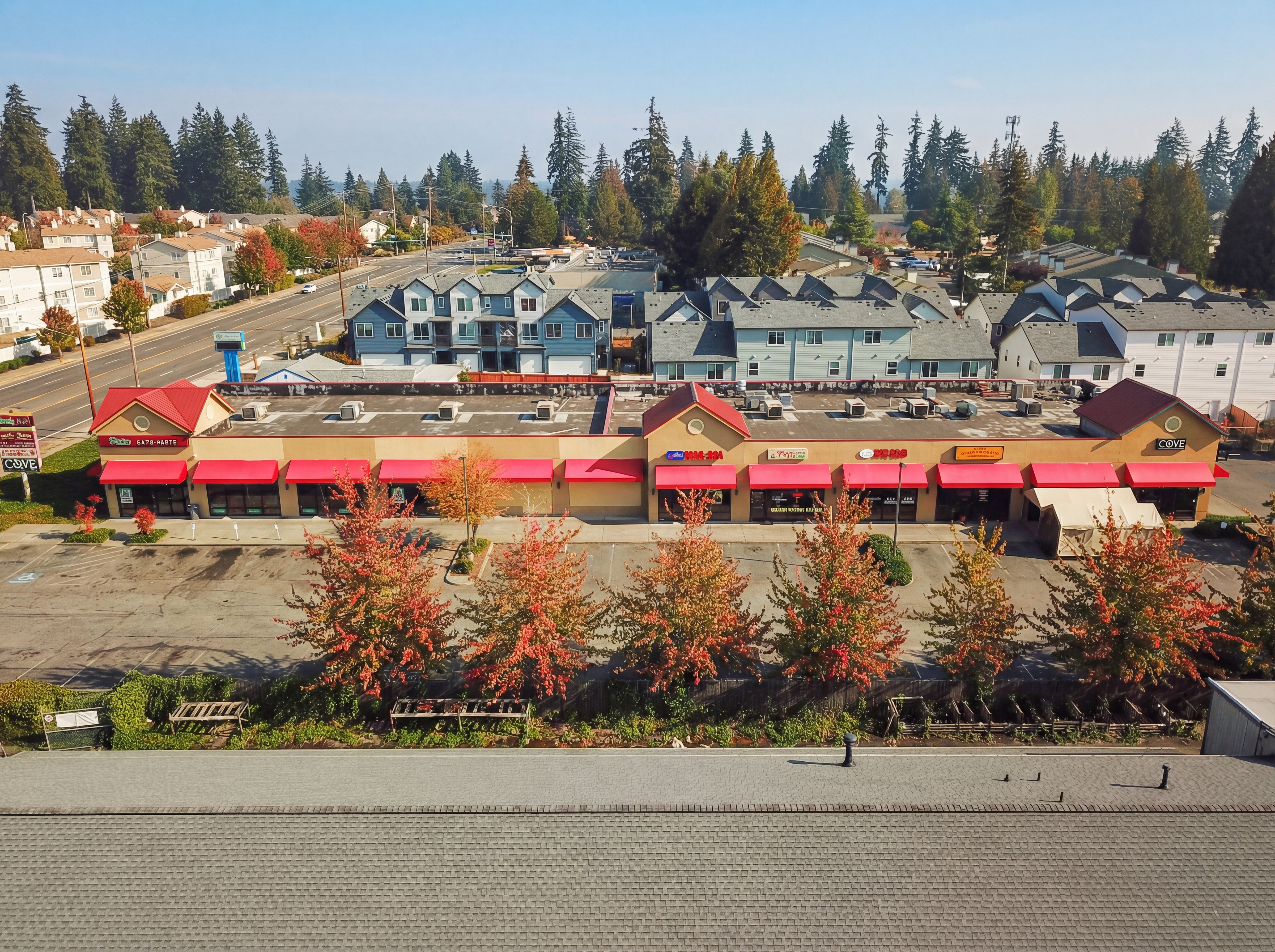 Creekside Retail Center