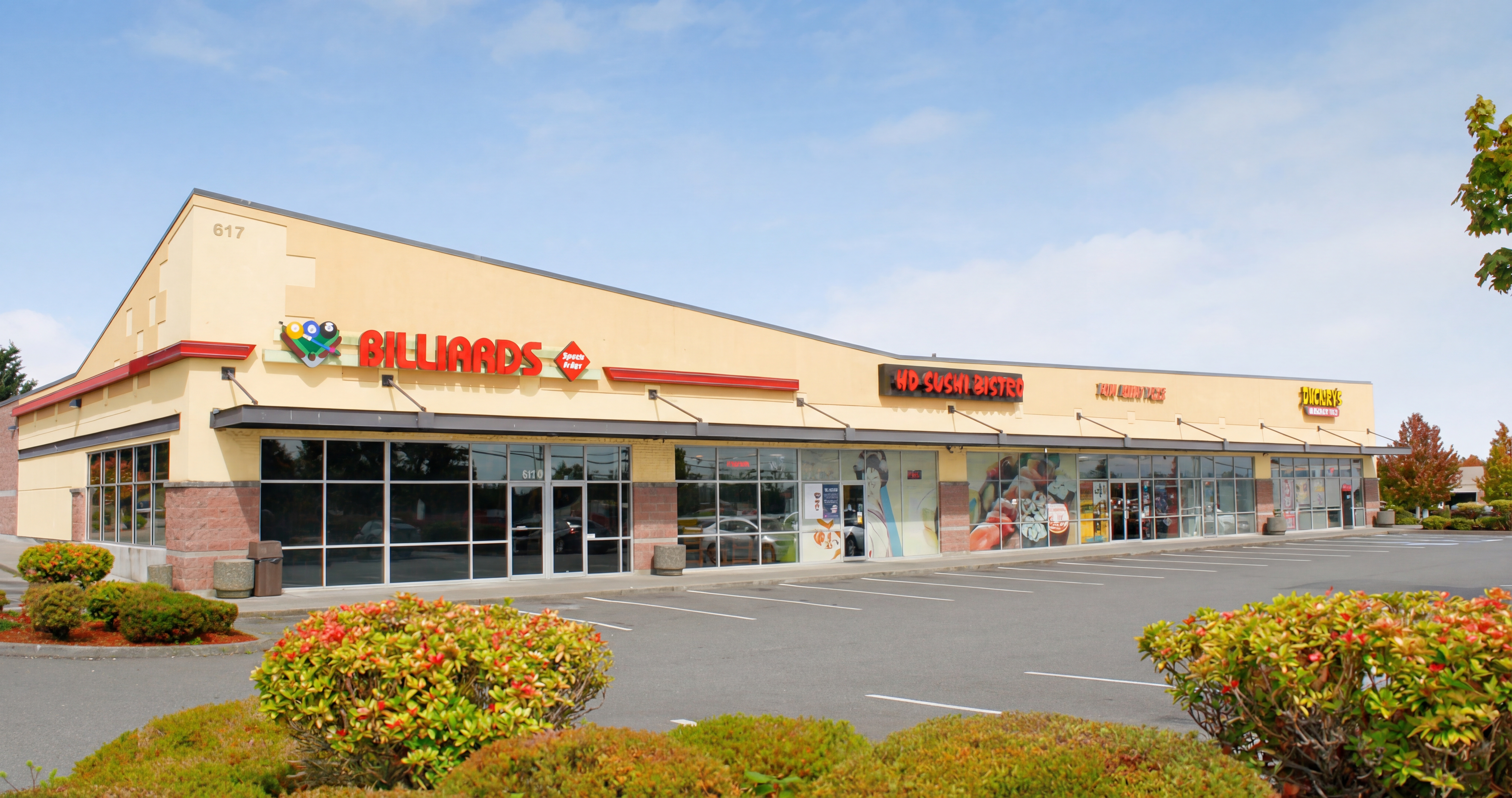 128th Street Plaza - Everett